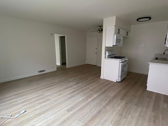 2nd image of 10831 Fruitland Dr #208