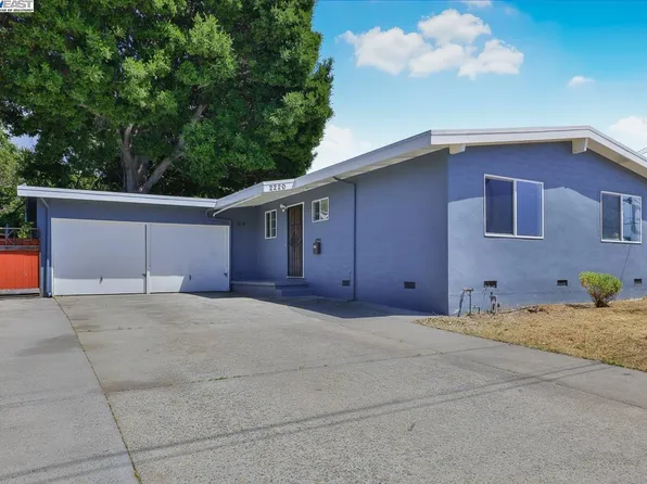 2220 Brookhaven Ct, San Pablo, CA 94806