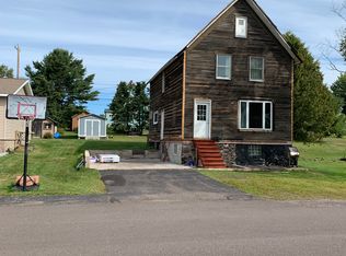 25606 Lower St, Calumet, MI 49913