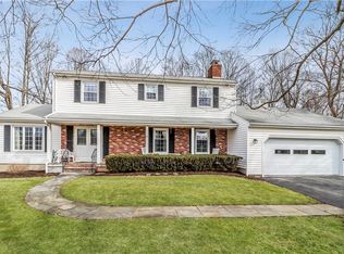 3 Fairmount Dr, Danbury, CT 06811