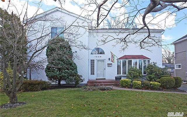 1st image of 1454 Sylvia Ln