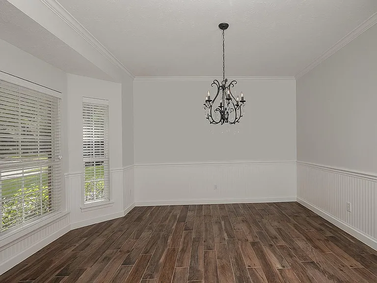23 Shellbark Pl — Photo 8