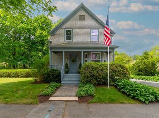 120 Pine St, Manchester, MA 01944