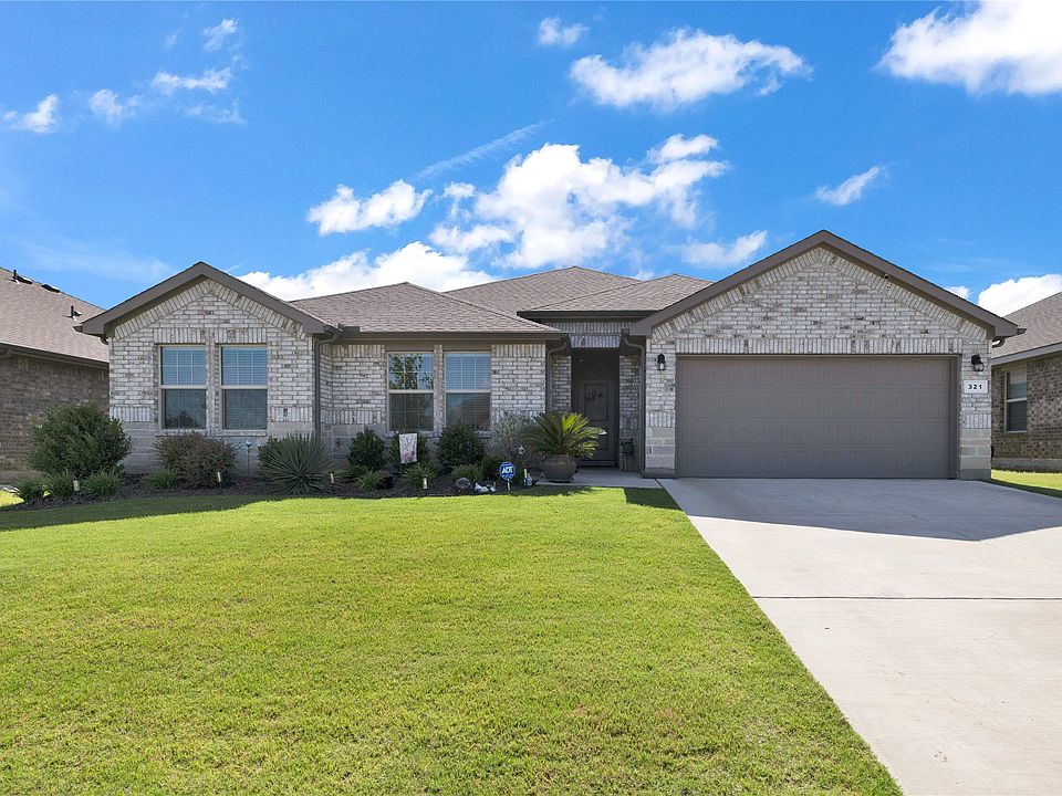 1st image of 321 Valentine Ct