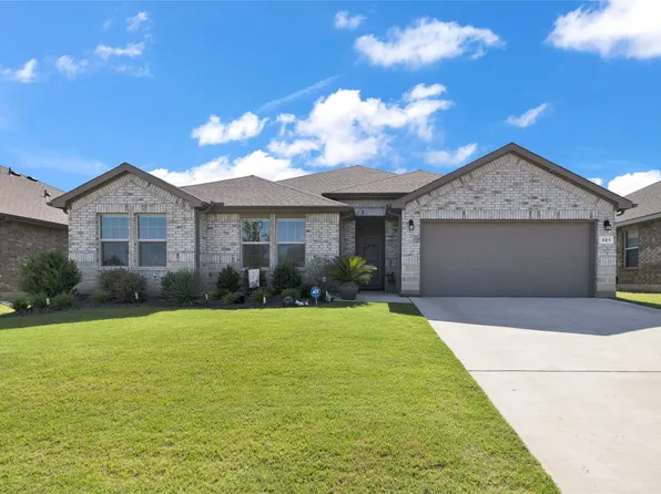 321 Valentine Ct, Burleson, TX 76028