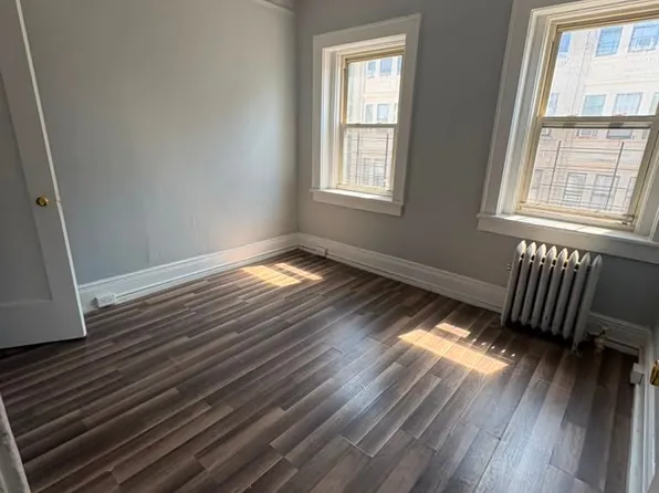 107 Elm St #9, Yonkers, NY 10701