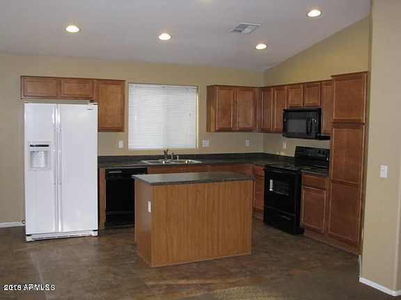 3rd image of 2625 S 65th Dr