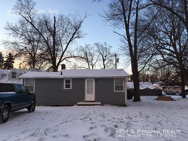1st image of 217 W Russ Ave