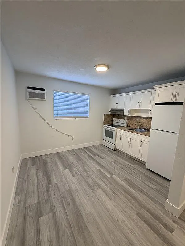 2 bed, 750 sqft, $2,000 — Photo 4