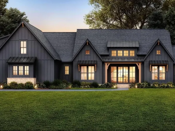 4015 Trough Springs Rd, Adams, TN 37010