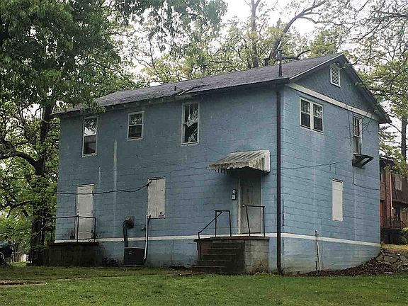 3rd image of 621 Cynthia St