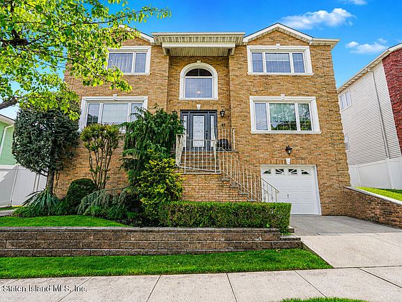 2nd image of 41 Geldner Ave