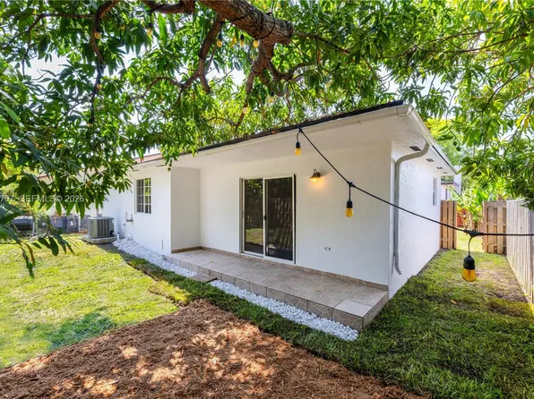 3027 SW 24th St, Miami, FL 33145