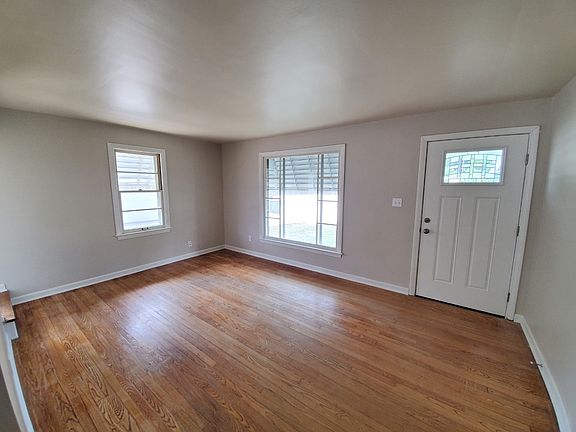 2nd image of 2549 12th St NW