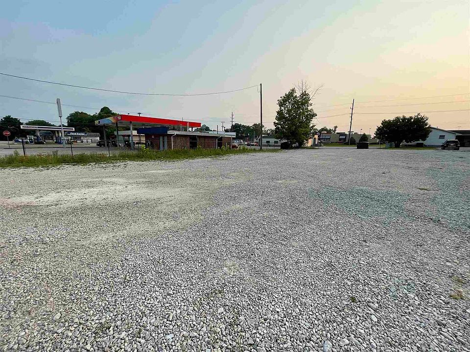 2nd image of 1505 & 1507 Hillcrest Rd