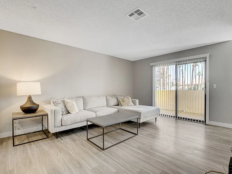 Talesai Apartments — Photo 20