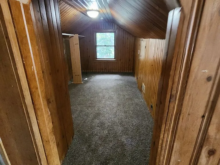 6010 Florence Blvd — Photo 34