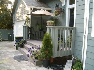 7310 Steamboat Island Rd NW, Olympia, WA 98502