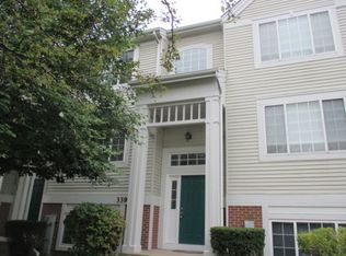 3393 Ravinia Cir #0, Aurora, IL 60504