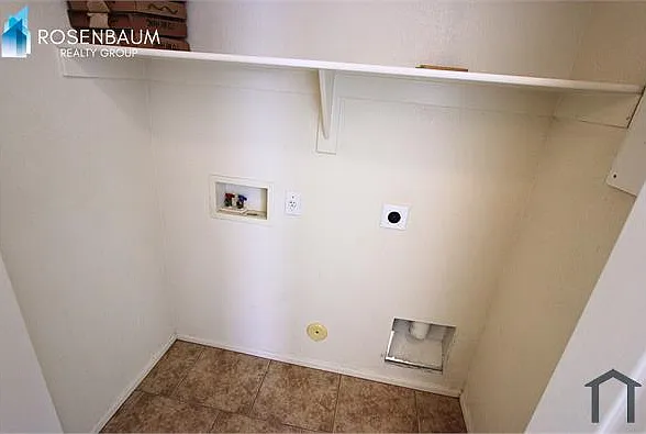 12412 W Montebello Ave — Photo 15