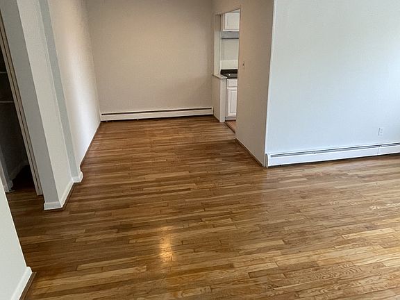 3rd image of 3011 Portsmouth Ave #7