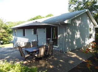 3 Scenic Heights Dr, Westerly, RI 02891