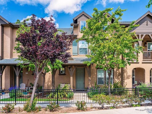 337 Feather River Pl, Oxnard, CA 93036