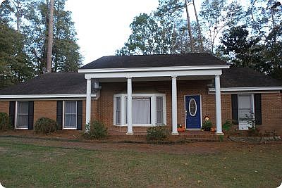 3rd image of 3707 Mockingbird Dr