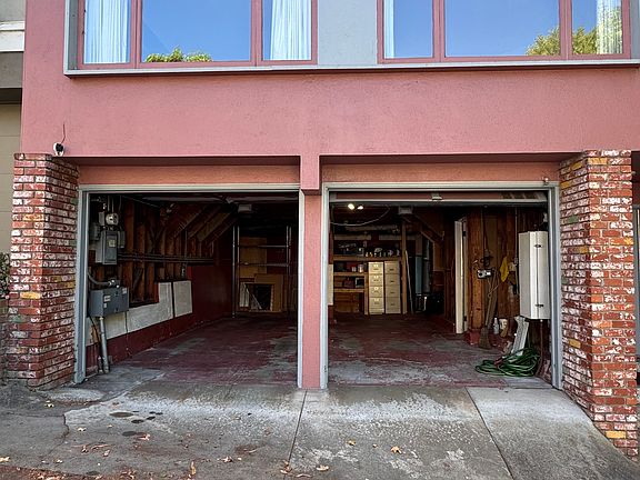 2nd image of 1257 Stanyan St