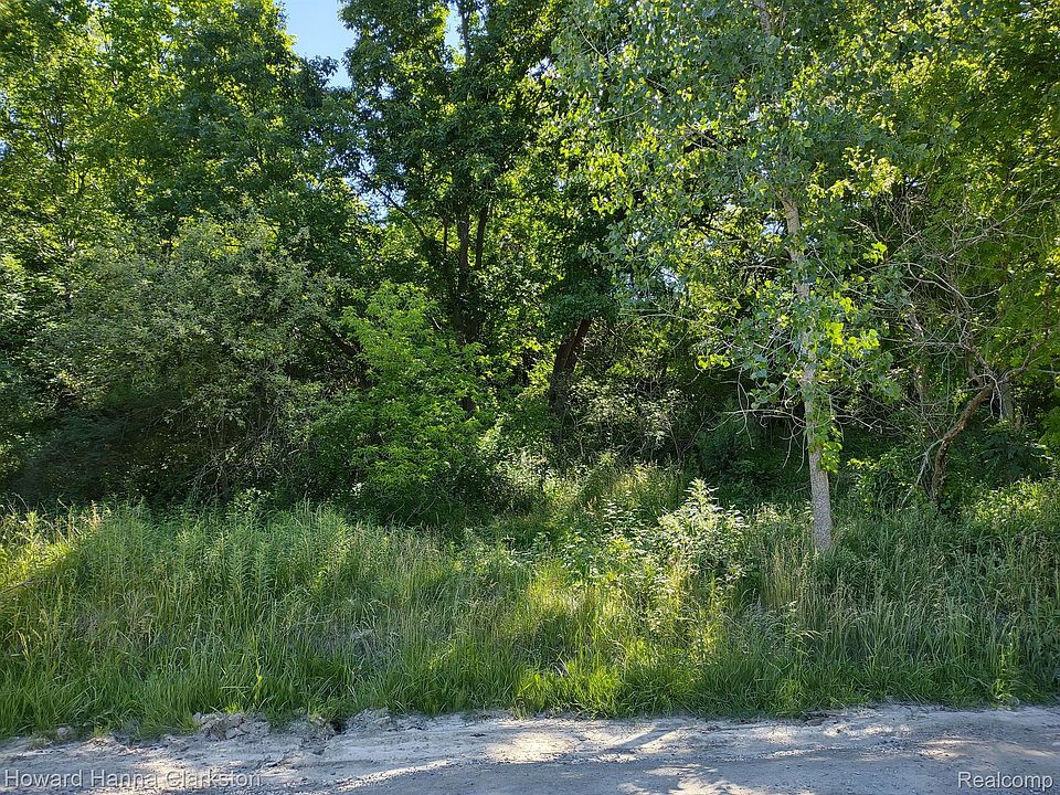 1st image of 723 Porteous Dr #B