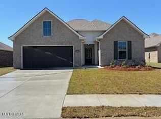 14341 Southern Maple Ave, Gulfport, MS 39503