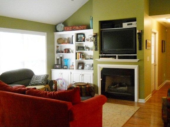 2nd image of 202 Shelbi Dr