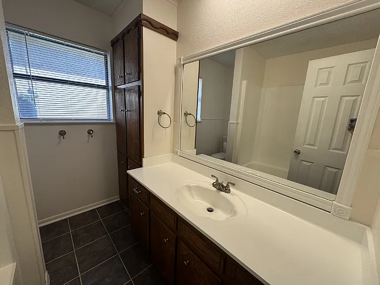 208 Prairie Wind Blvd — Photo 10