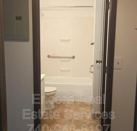 2nd image of 891 N 21st St