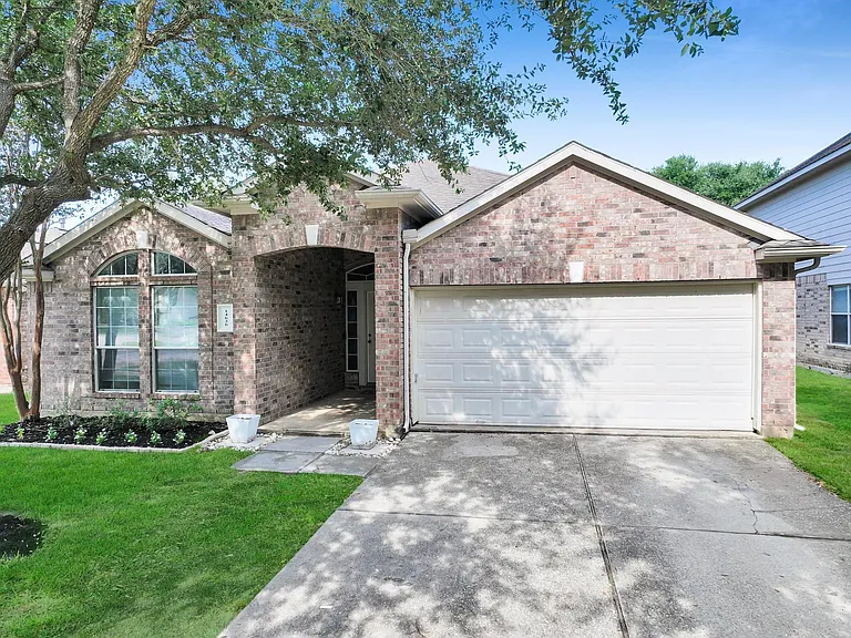 14626 Gervaise Dr — Photo 48