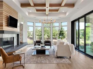 4415 W 137th St, Leawood, KS 66224