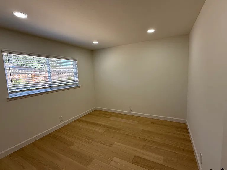 7603 Hollanderry Pl — Photo 25