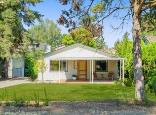 9649 SW 49th Ave, Portland, OR 97219