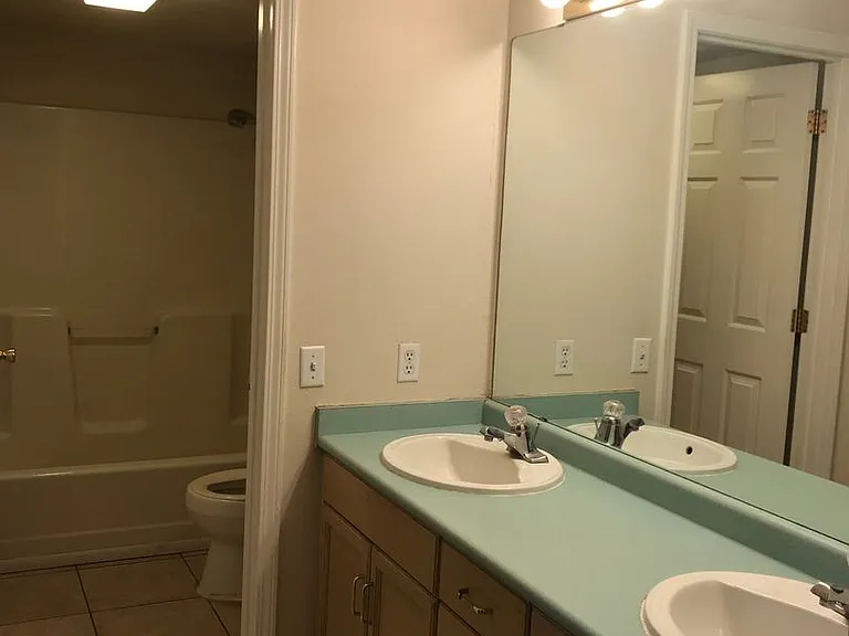 560 Abby Ln #2 — Photo 7