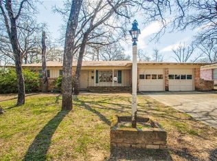 6232 Dovenshire Ter, Fort Worth, TX 76112