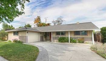 1st image of 3306 Como Ln