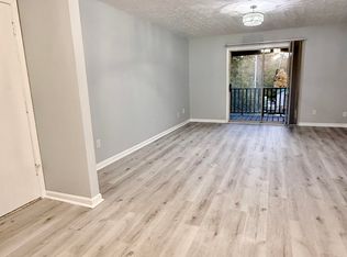 3504 Lodge Ln APT 330, Louisville, KY