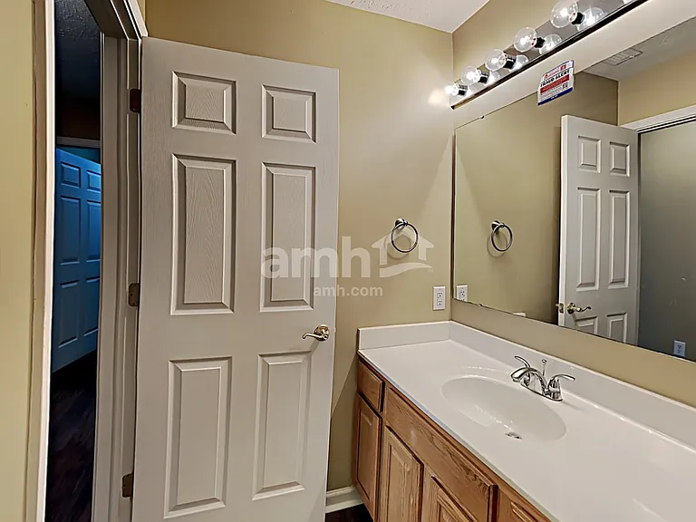 2521 Monarchy Ln — Photo 14