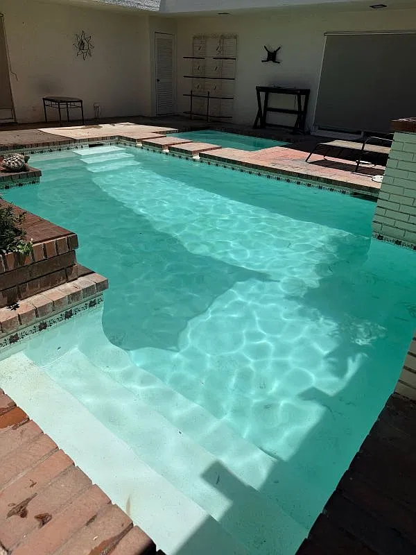 3 bed, 3.0 bath, 3600 sqft, $3,900 — Photo 2