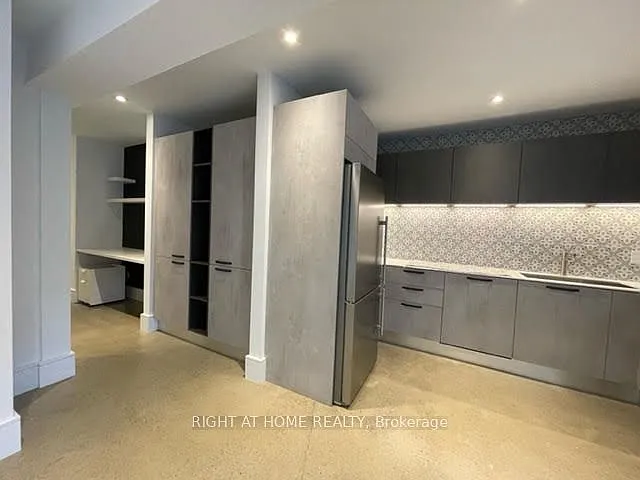 60 Winchester St #LOWER LEVEL — Photo 11