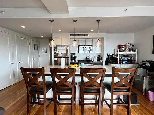 Rented by MLB ESTATES LLC | media 8