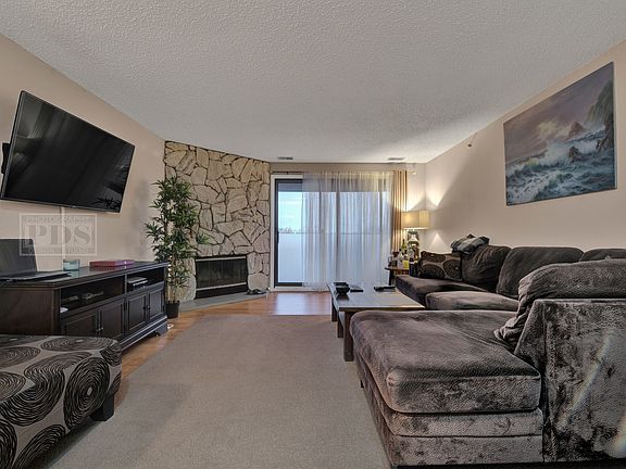 3rd image of 10420 Circle Dr APT 42B