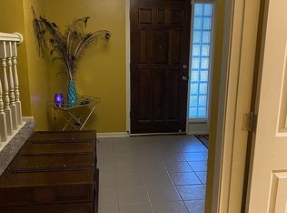 911 Kohl Cir, Bellevue, NE 68005