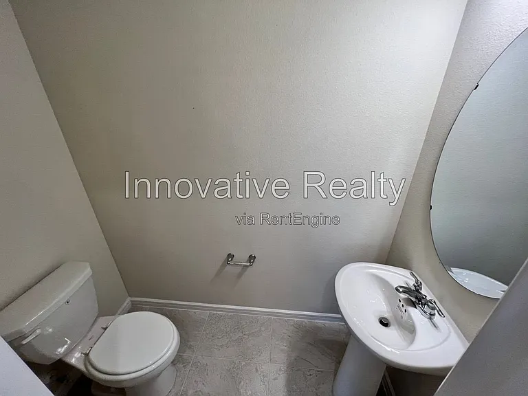 2895 Clever Ln — Photo 10