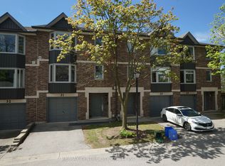 1548 Richmond St #31, London, ON N6G4W7